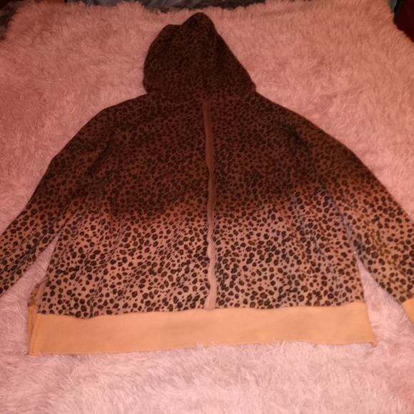 Small POL Ombre Pink & Brown Cheetah Print Half Zip Jacket - Picture 14 of 14